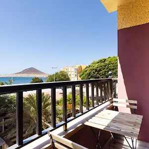 Apartment Live Medano Casanova Frente A La Playa, El Médano